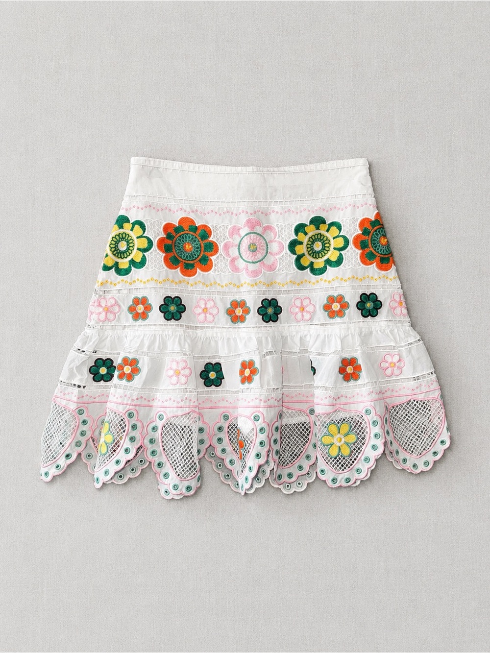 Zara White Mini Skirt with Multicolor Floral Embroidery